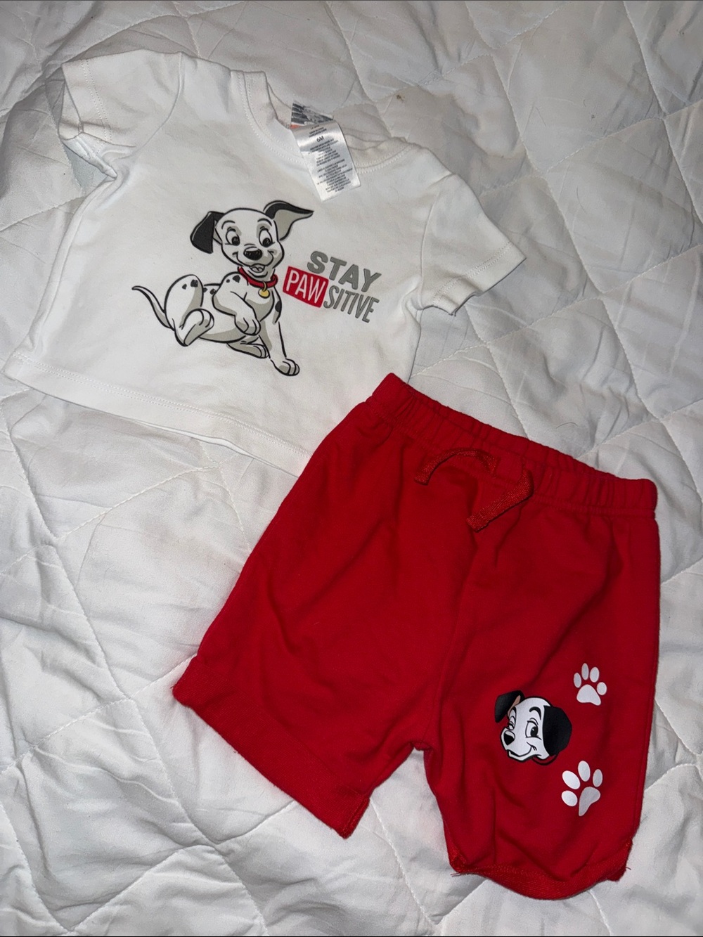 6-12m Disney White & Red 101 Dalmatians Tee and Shorts Set like new